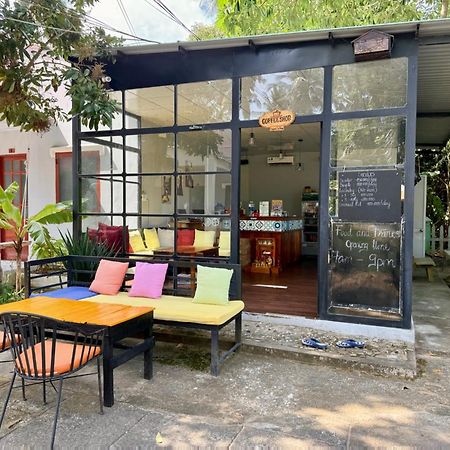 Апартаменты Eden House & Coffee Con Dao Chi Khu Co Ong Экстерьер фото